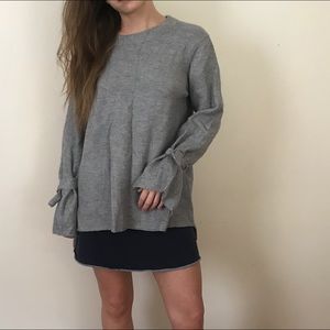 Soft Sweater with Wrist Tie